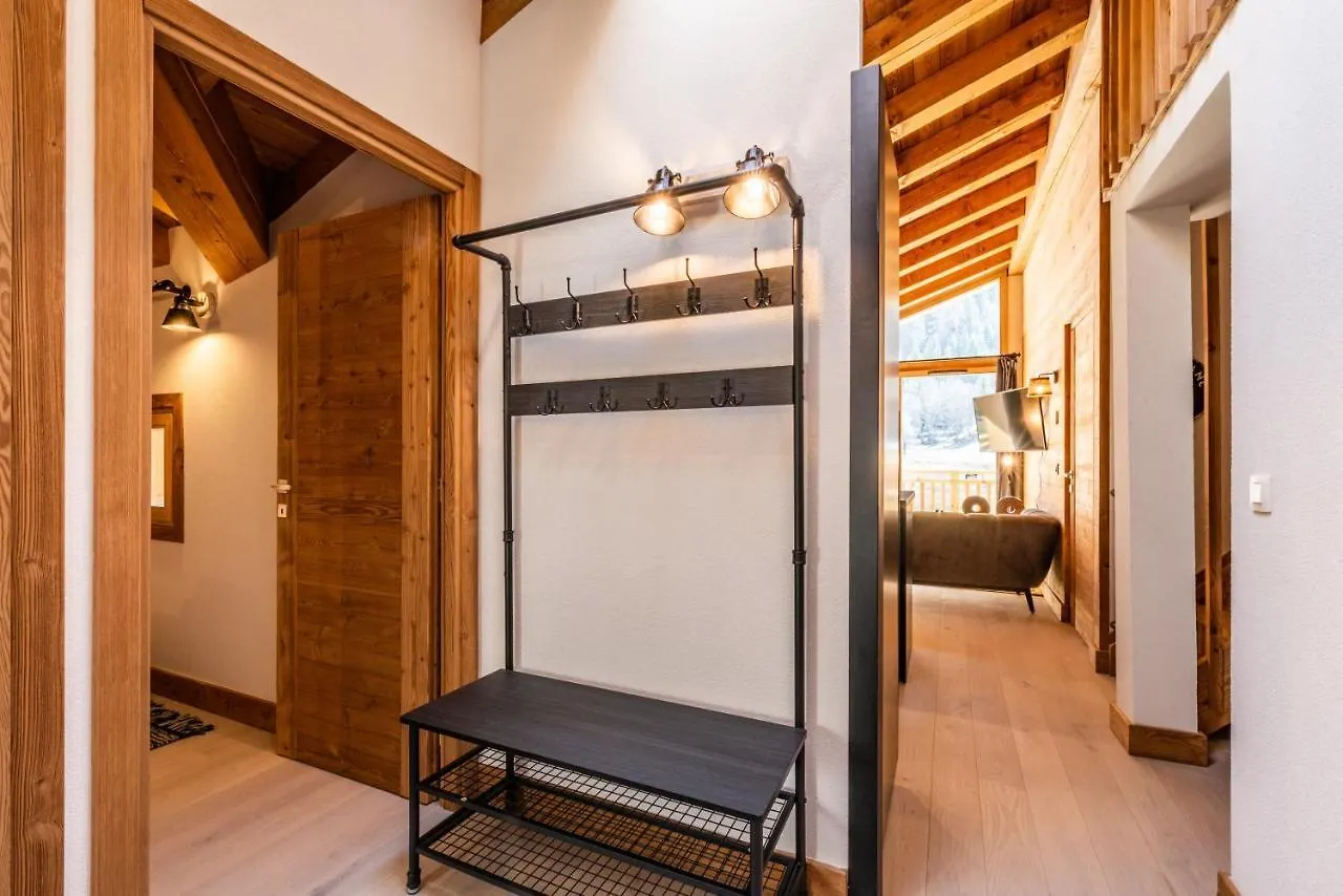 Sapelli Apartment Argentiere Chamonix - By Emerald Stay